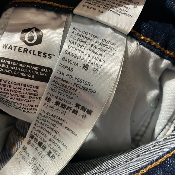 Levi’s Women's Ribcage Straight Ankle Jeans Dark Indigo Blue Distressed Size 25 - Picture 7 of 7